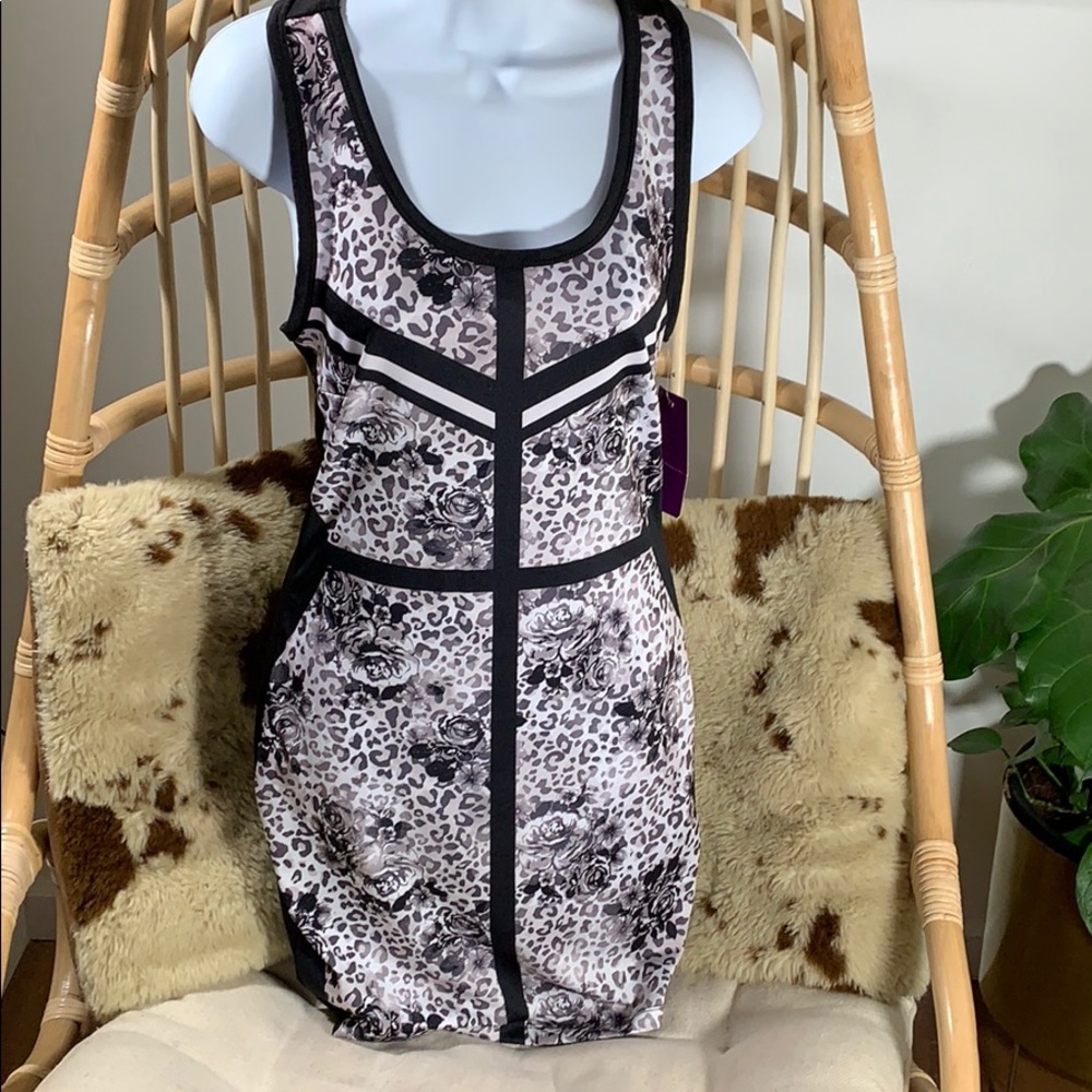 RAMPAGE BODYCON DRESS - Picture 2 of 6